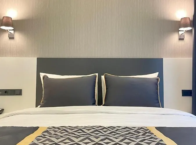 Riva Alsancak Aparthotel *