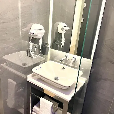 Hotel apartamentowy Riva Alsancak *